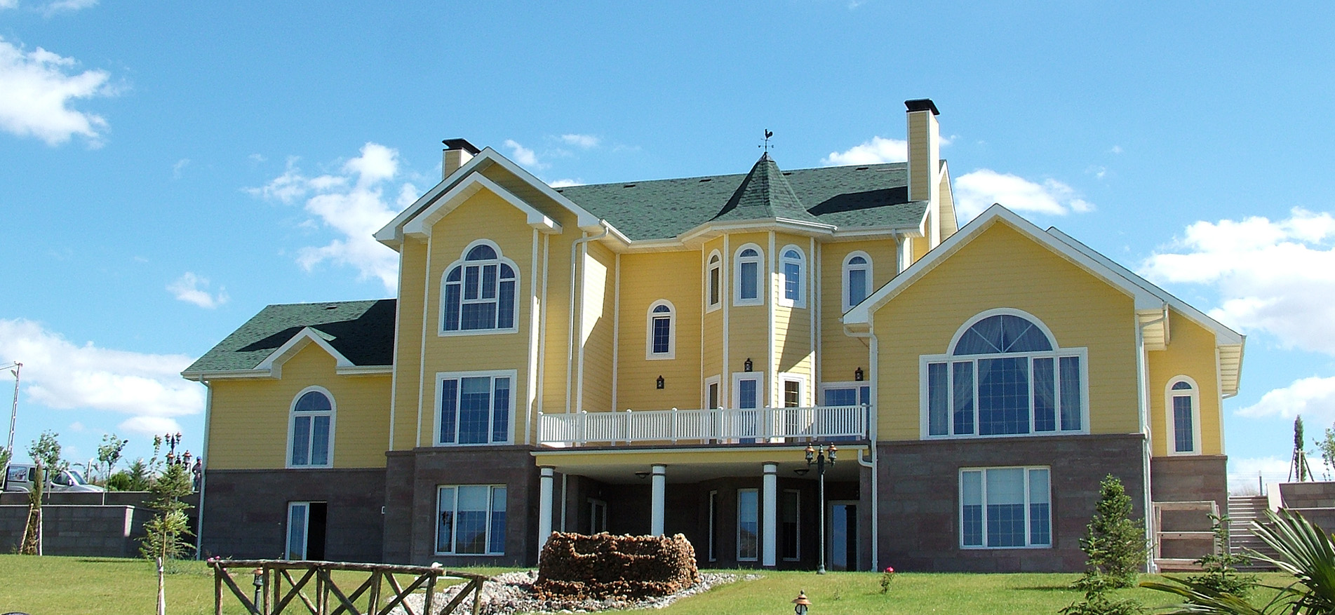 Web sitemiz sizler için yenilendi